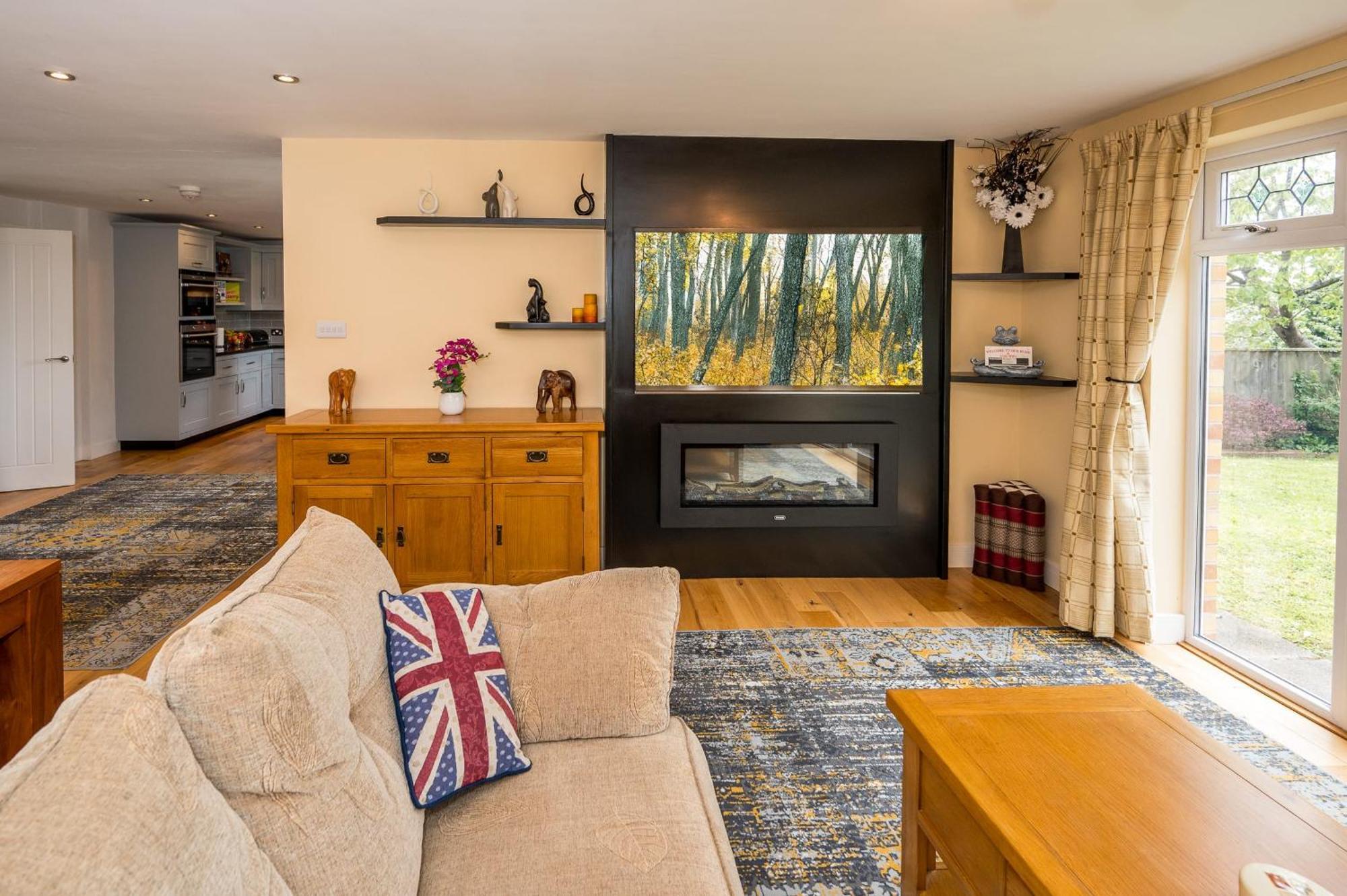 Plym Valley Impressive House Free Parking In Great Location By Staystaycations *