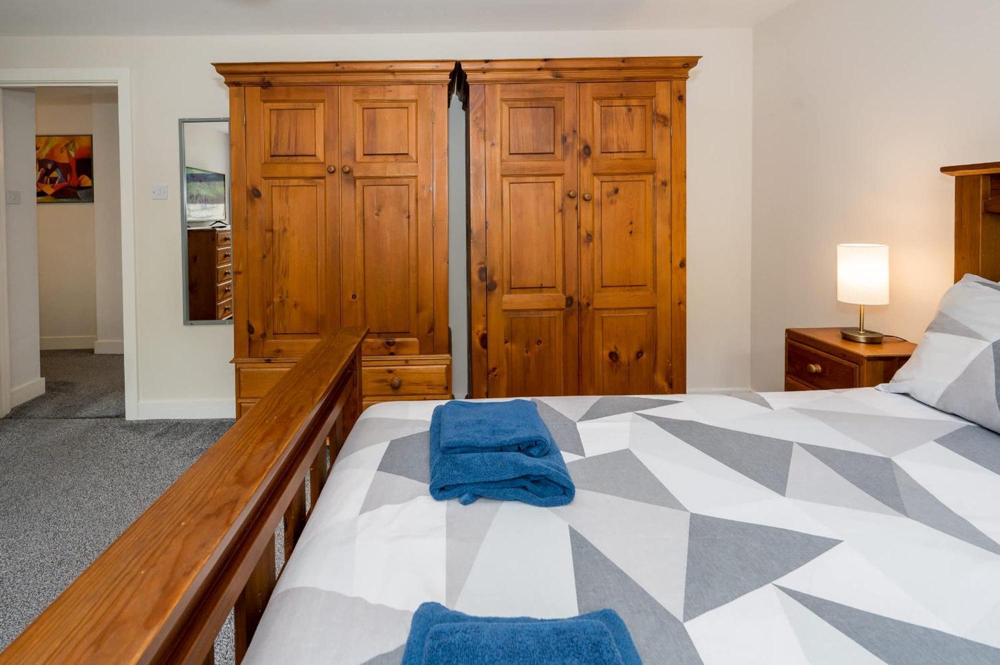 Plym Valley Impressive House Free Parking In Great Location By Staystaycations